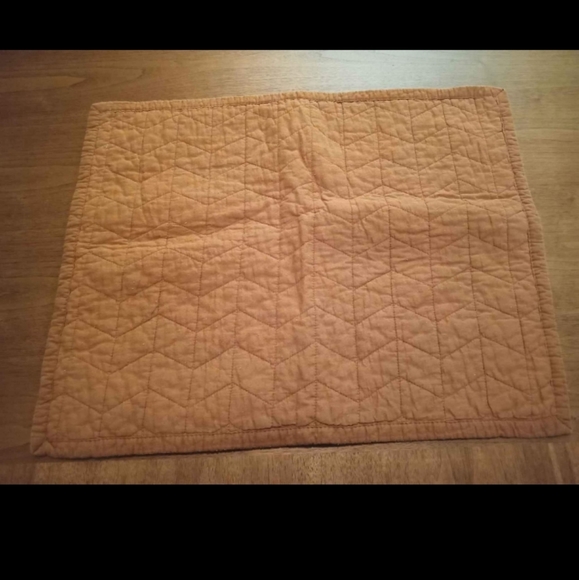 All cotton gold pillow shams - Picture 1 of 3